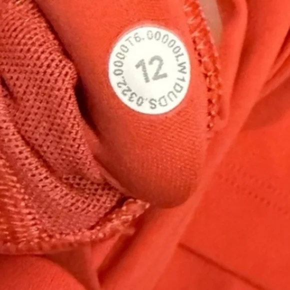 Lululemon Align Crop Tank Top Size 12  Raspberry Cream EUC - Picture 7 of 9